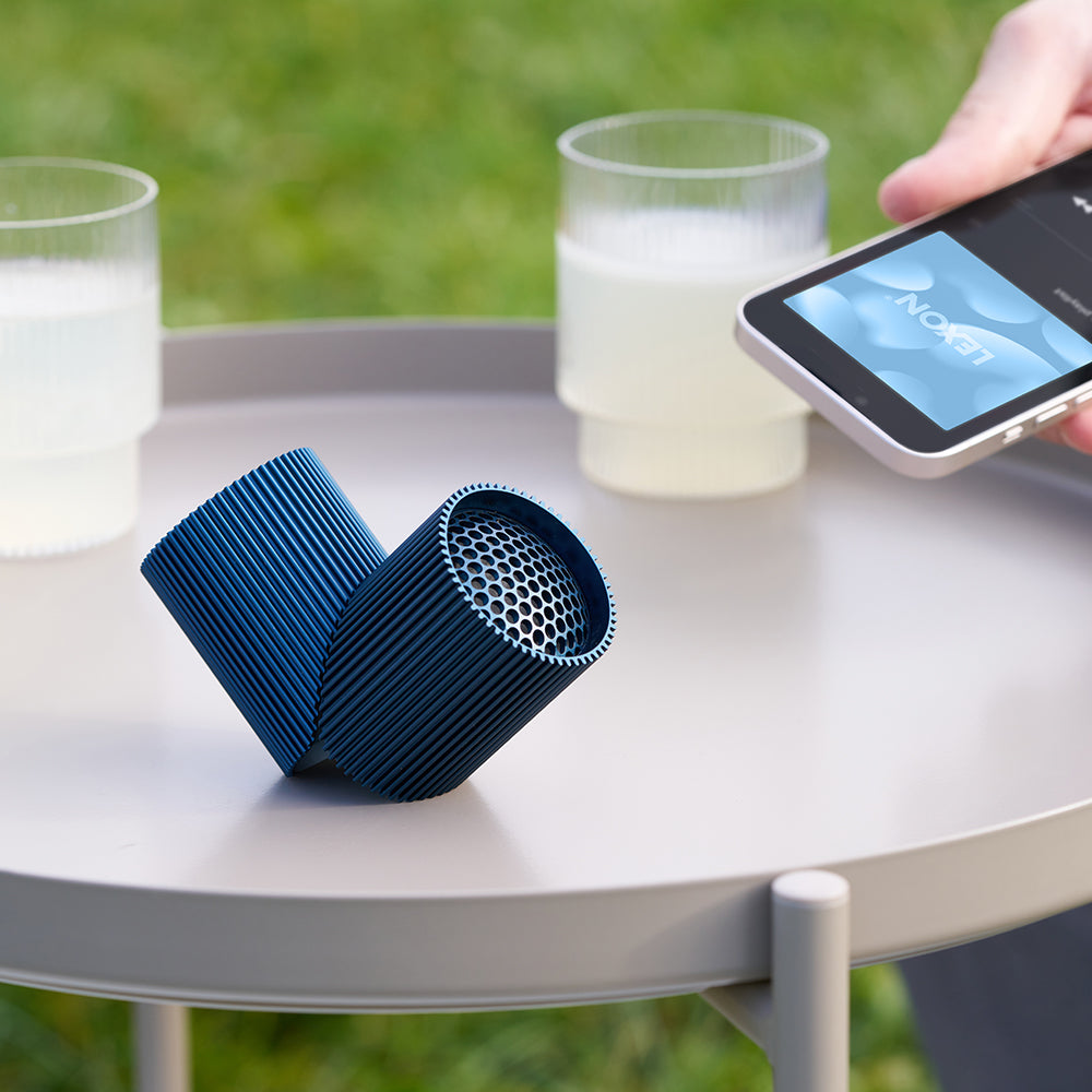 Lexon Ray Magnetic Bluetooth Speaker Set | Blue