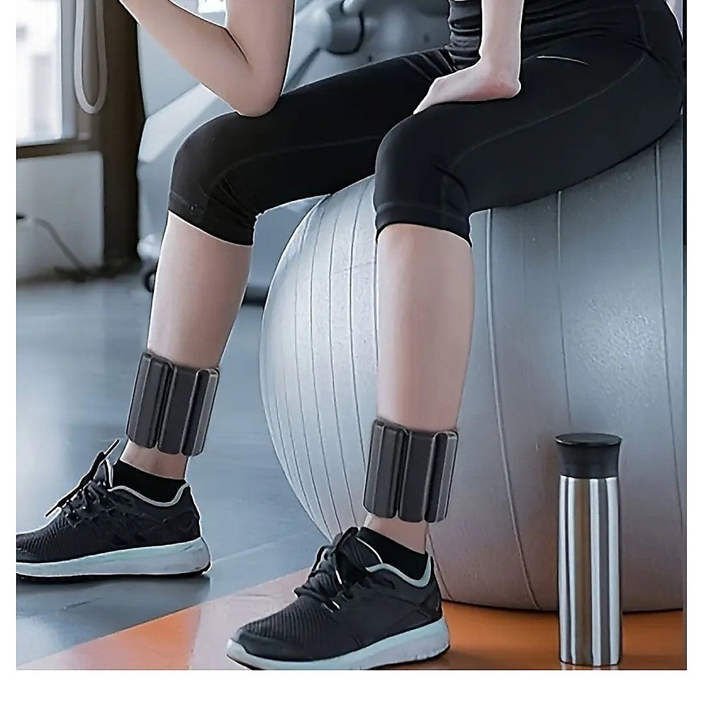 Black 2-Piece Ankle and Wrist Weights 1kg Adjustable Workout Bangles
